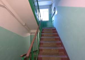 3-к квартира, вторичка, 62м2, 1/5 этаж