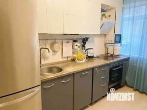 2-к квартира, вторичка, 52м2, 1/4 этаж