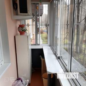 2-к квартира, вторичка, 43м2, 1/5 этаж