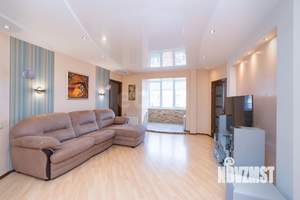 3-к квартира, вторичка, 97м2, 4/8 этаж