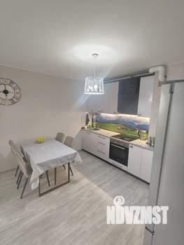 3-к квартира, вторичка, 63м2, 2/18 этаж