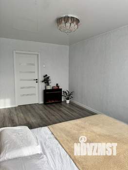 4-к квартира, вторичка, 100м2, 3/10 этаж