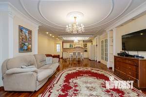 4-к квартира, вторичка, 150м2, 5/15 этаж