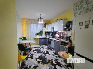 4-к квартира, вторичка, 95м2, 13/17 этаж