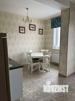 2-к квартира, вторичка, 60м2, 3/17 этаж