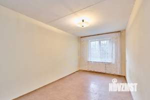 2-к квартира, вторичка, 46м2, 1/5 этаж