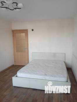 2-к квартира, вторичка, 58м2, 1/10 этаж