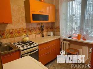 3-к квартира, вторичка, 58м2, 2/5 этаж