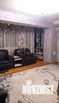 3-к квартира, вторичка, 74м2, 9/10 этаж