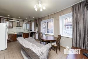 3-к квартира, вторичка, 150м2, 1/2 этаж