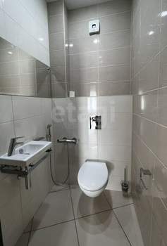 2-к квартира, вторичка, 66м2, 10/17 этаж