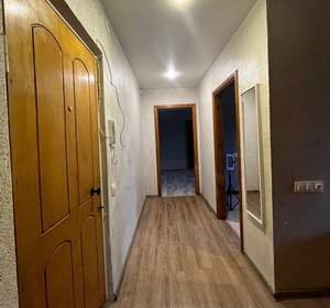 4-к квартира, вторичка, 61м2, 3/5 этаж