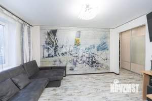 3-к квартира, вторичка, 61м2, 1/9 этаж