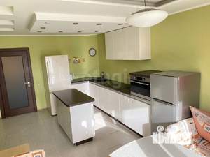 3-к квартира, вторичка, 111м2, 4/18 этаж