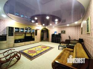 4-к квартира, вторичка, 174м2, 1/7 этаж