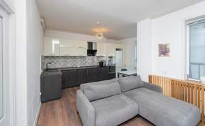 3-к квартира, вторичка, 63м2, 7/16 этаж