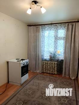 2-к квартира, вторичка, 52м2, 1/10 этаж